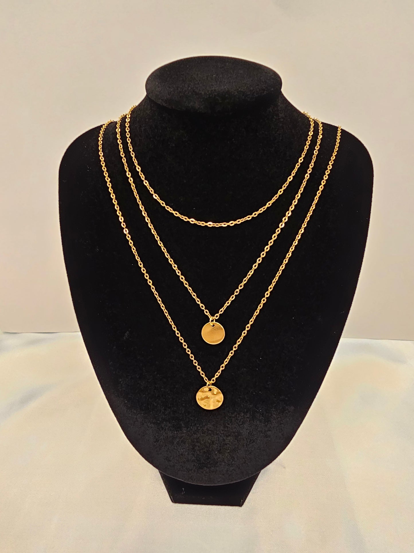 AMORA NECKLACE (18K Gold Plated Steel)